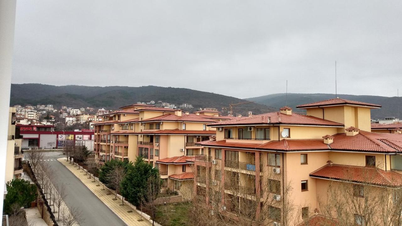 Sorrento Sole Mare Lejlighedshotel Sveti Vlas Eksteriør billede