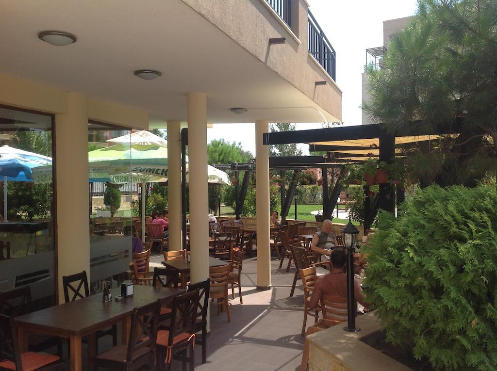 Sorrento Sole Mare Lejlighedshotel Sveti Vlas Eksteriør billede