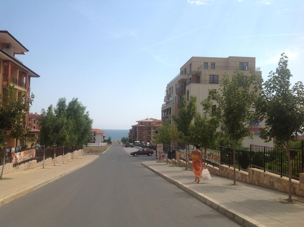 Sorrento Sole Mare Lejlighedshotel Sveti Vlas Eksteriør billede