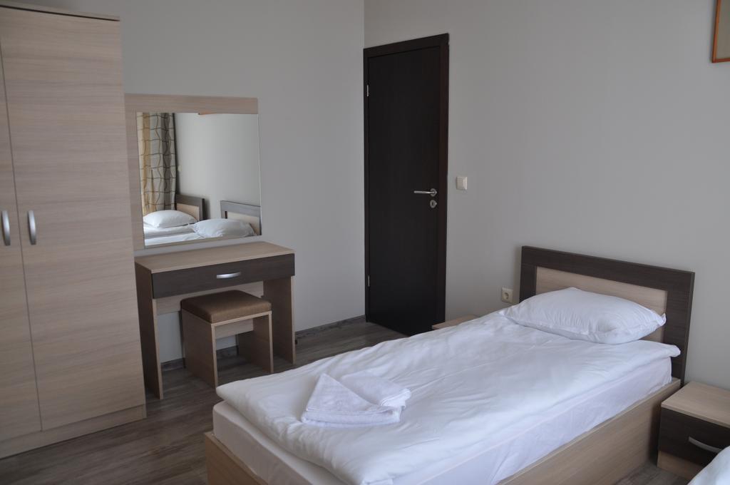 Sorrento Sole Mare Lejlighedshotel Sveti Vlas Eksteriør billede