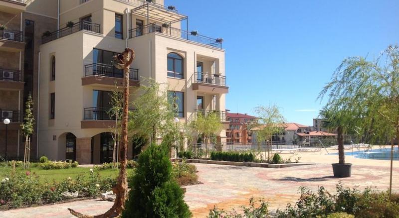 Sorrento Sole Mare Lejlighedshotel Sveti Vlas Eksteriør billede